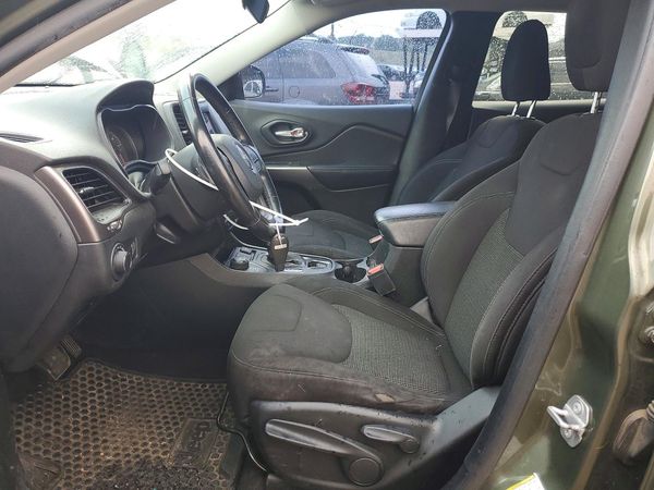 2020 JEEP CHEROKEE LATITUDE 4X4