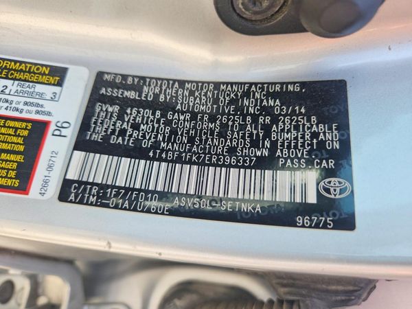 2014 TOYOTA CAMRY