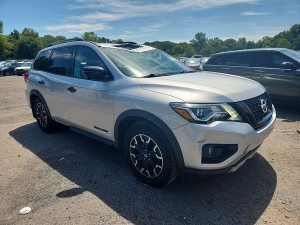 2019 NISSAN PATHFINDER