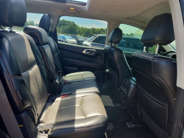 2019 NISSAN PATHFINDER