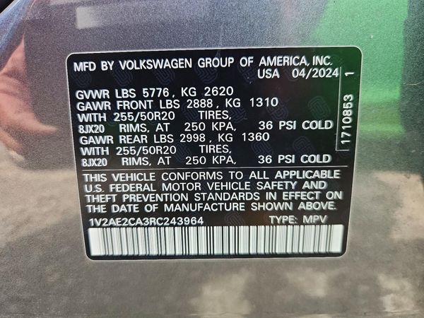 2024 VOLKSWAGEN ATLAS CROSS SPORT 4Motion SEL R-Line