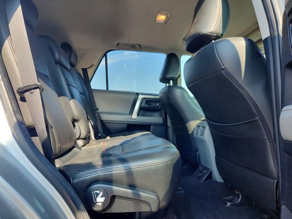 2012 TOYOTA 4RUNNER