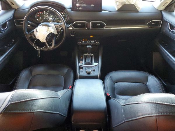 2023 MAZDA CX-5 Premium Package