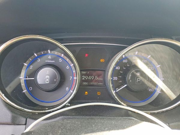2013 HYUNDAI SONATA