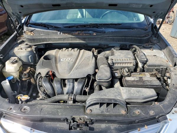 2013 HYUNDAI SONATA