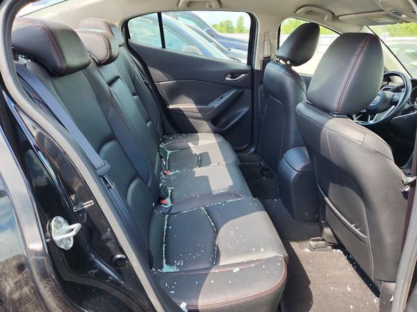2014 MAZDA 3 Touring/GS