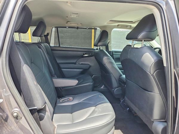 2021 TOYOTA HIGHLANDER