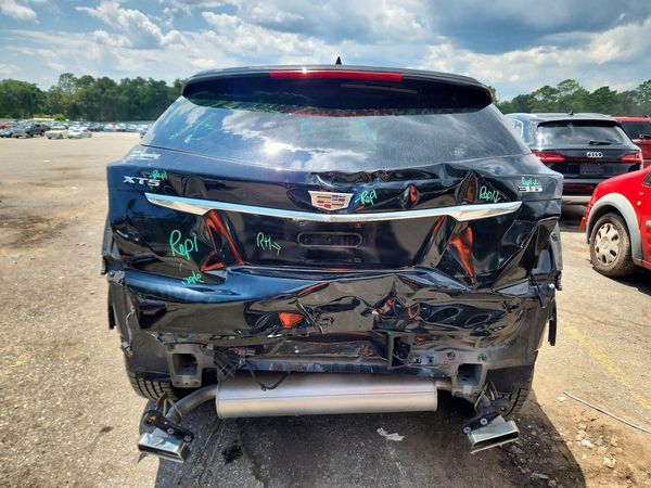 2018 CADILLAC XT5