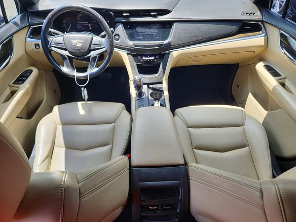 2018 CADILLAC XT5