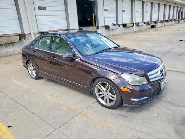 2012 MERCEDES-BENZ C C300 4-MATIC