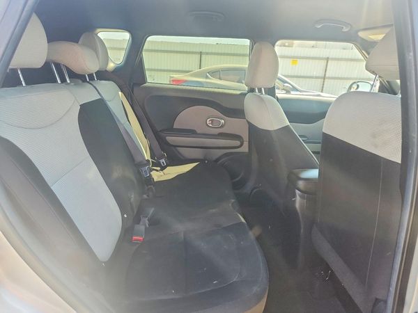2015 KIA SOUL GL(Middle-low grade)