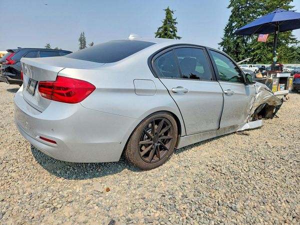 2018 BMW 320 xDrive SA