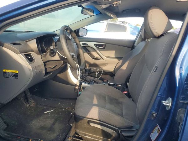 2016 HYUNDAI ELANTRA