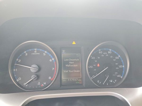 2018 TOYOTA RAV4 Adventure/XLE