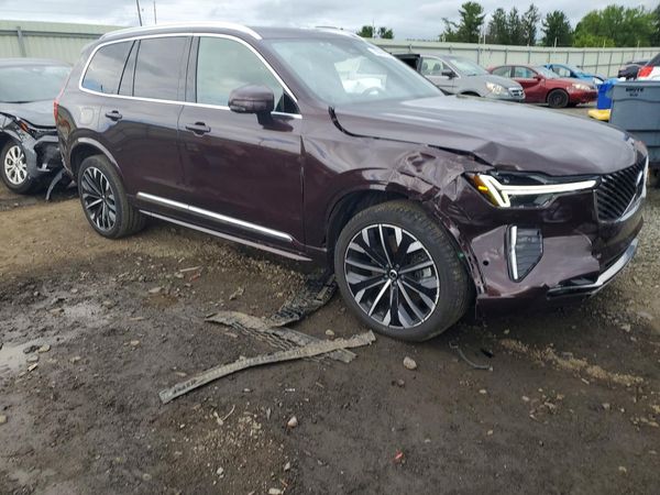 2025 VOLVO XC90 Plus
