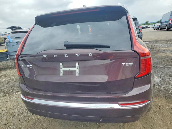 2025 VOLVO XC90 Plus