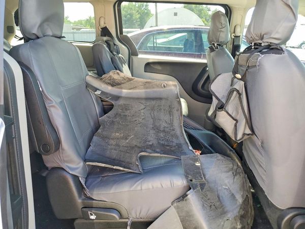2013 DODGE GRAND CARAVAN SE
