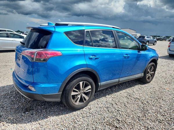 2017 TOYOTA RAV4
