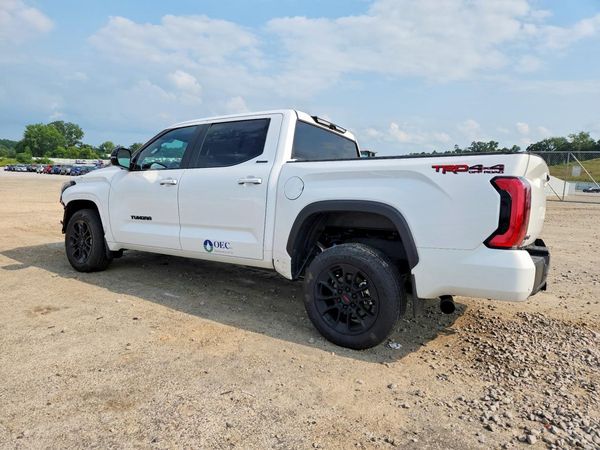 2025 TOYOTA TUNDRA