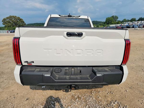 2025 TOYOTA TUNDRA