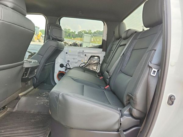 2025 TOYOTA TUNDRA