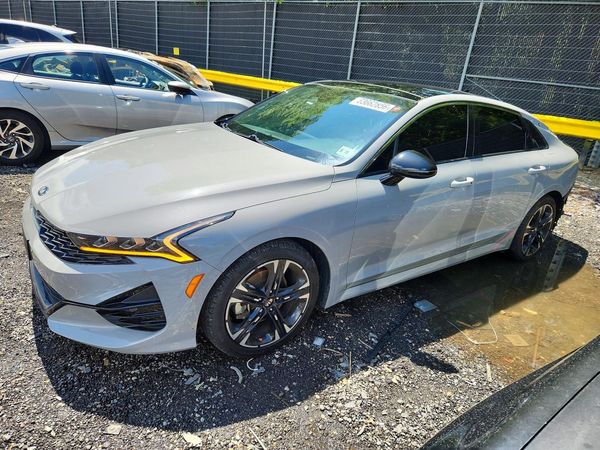 2021 KIA K5