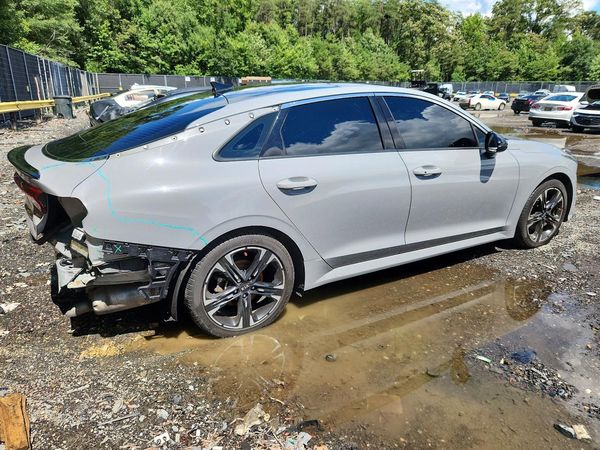 2021 KIA K5