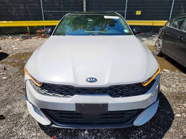 2021 KIA K5