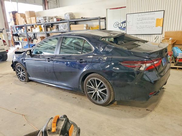 2021 TOYOTA CAMRY