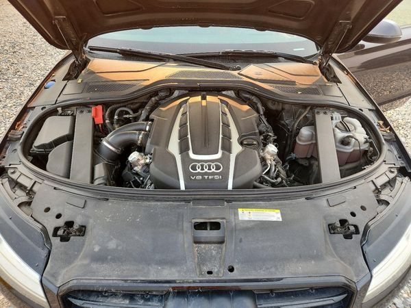 2017 AUDI A8 quattro Sport L