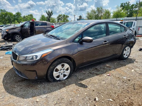 2017 KIA FORTE