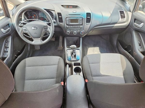 2017 KIA FORTE
