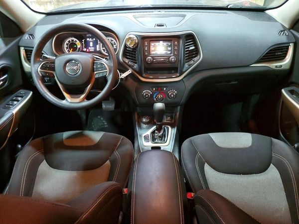 2018 JEEP CHEROKEE