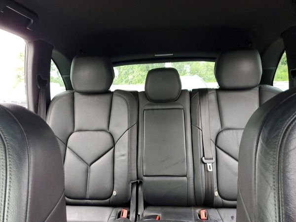 2014 PORSCHE CAYENNE