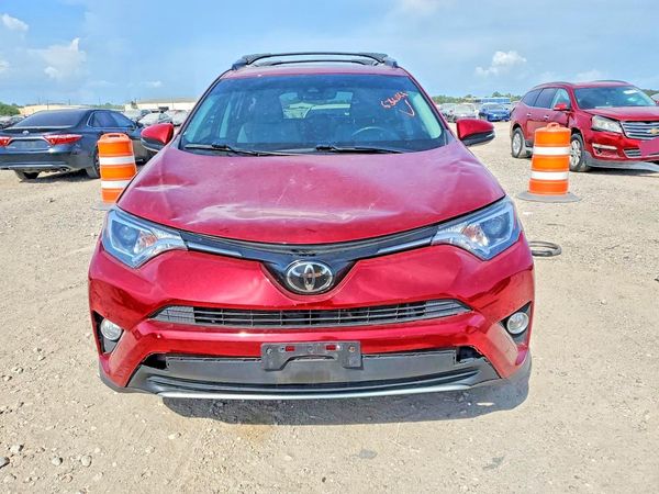 2018 TOYOTA RAV4 Adventure/XLE