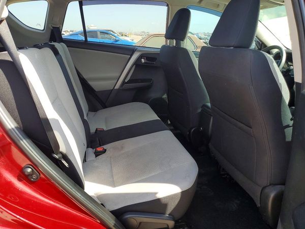2018 TOYOTA RAV4 Adventure/XLE