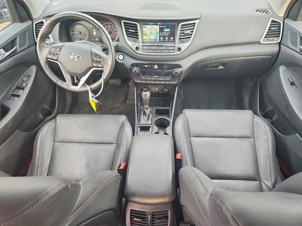 2018 HYUNDAI TUCSON