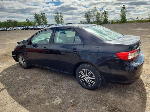 2012 TOYOTA COROLLA