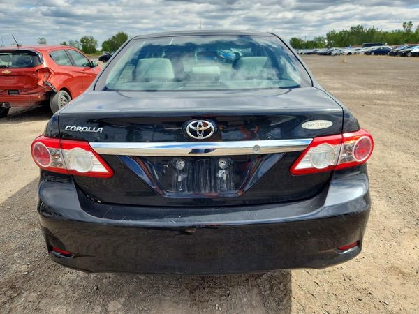 2012 TOYOTA COROLLA
