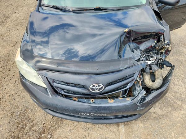 2012 TOYOTA COROLLA