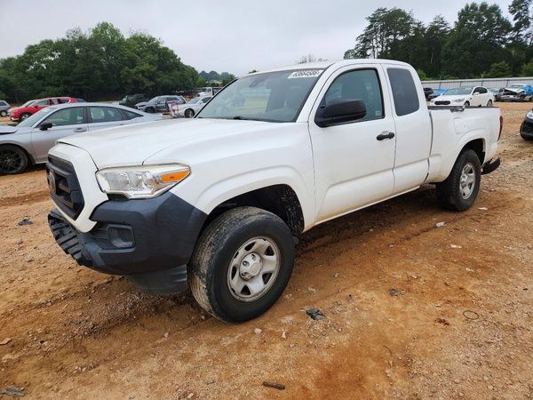 2020 TOYOTA TACOMA SR5