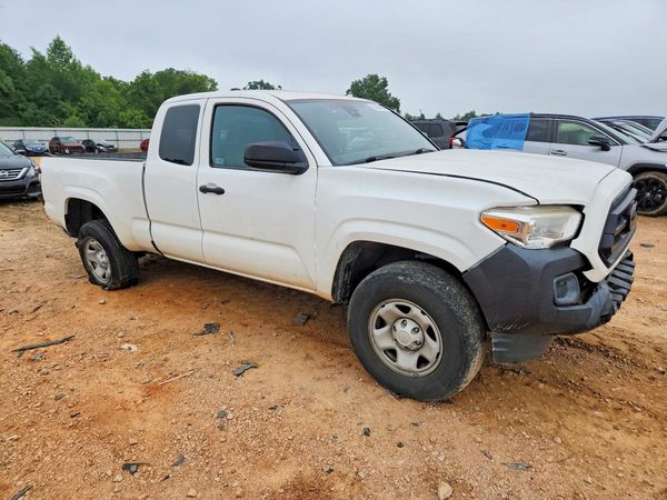 2020 TOYOTA TACOMA SR5