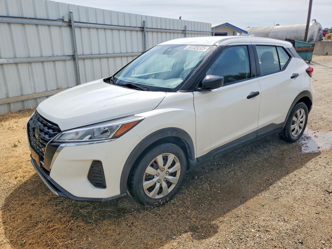 2021 NISSAN KICKS S