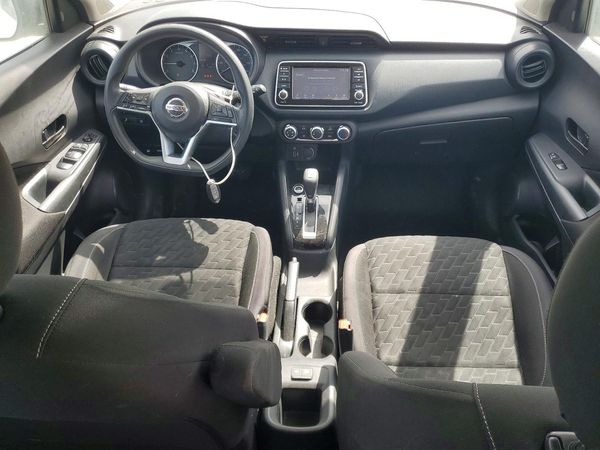 2021 NISSAN KICKS S