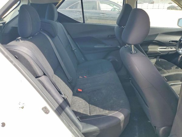 2021 NISSAN KICKS S