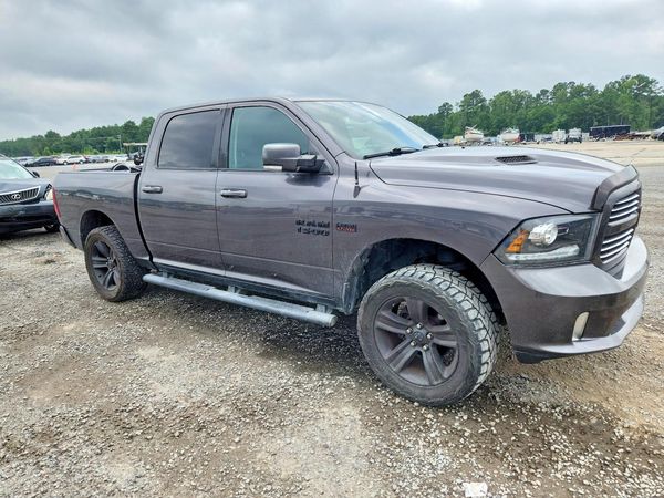 2016 RAM 1500 SPORT CREW CAB 4X4