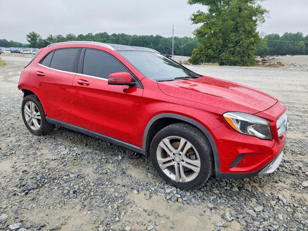 2017 MERCEDES-BENZ GLA GLA250