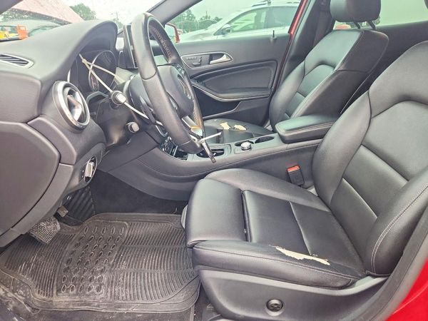 2017 MERCEDES-BENZ GLA GLA250