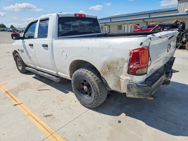 2015 RAM 1500 ST