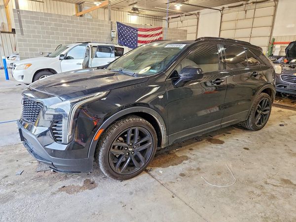 2019 CADILLAC XT4 Sport